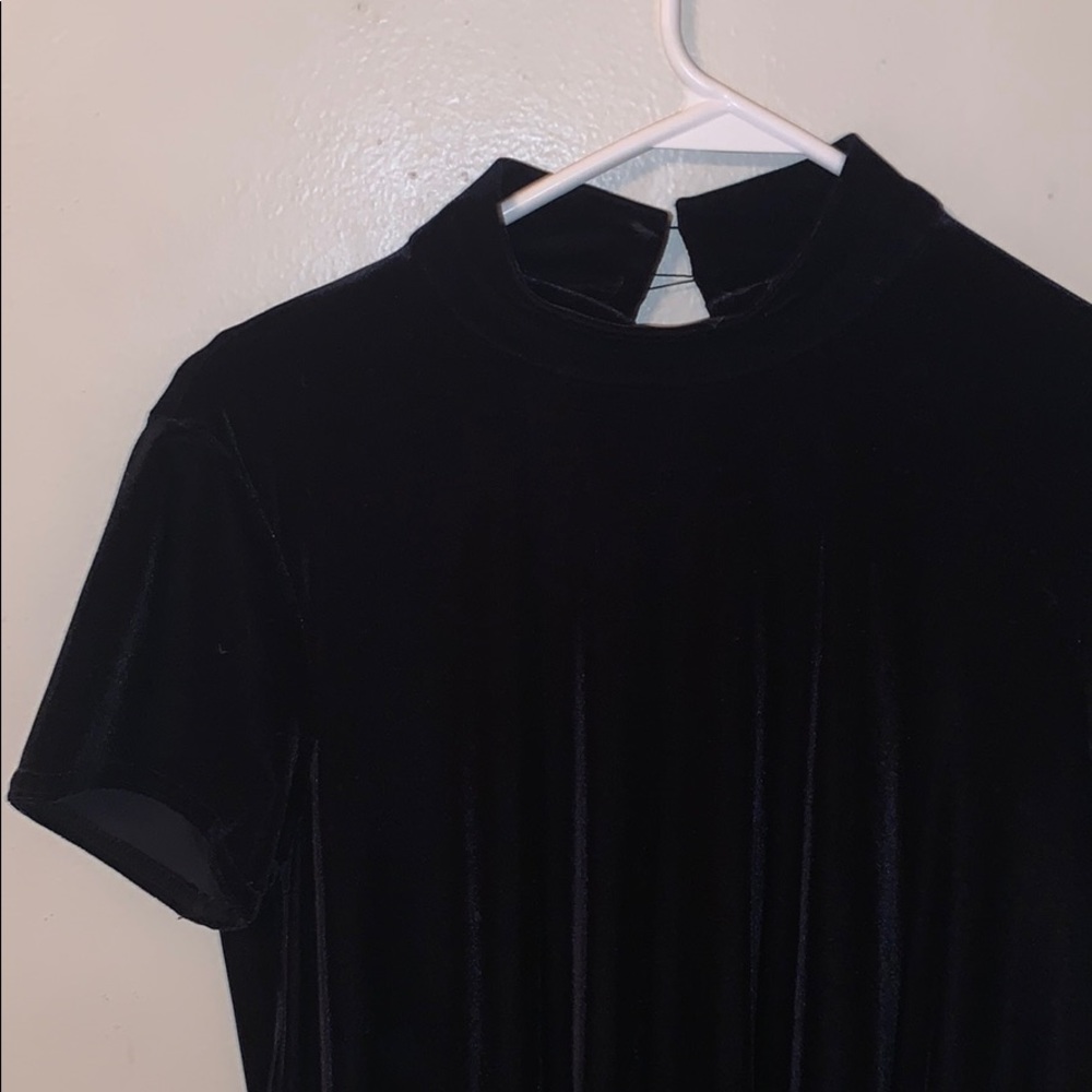 VINTAGE black turtle neck velvet dress - Picture 3 of 5